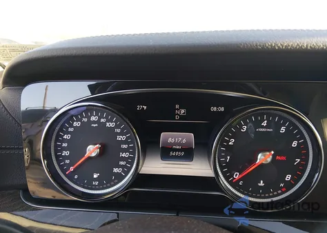 2019 Mercedes-Benz E 450 4Matic z USA, uszkodzony, nr VIN WDD1K6JB2KF117103